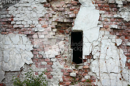 Image of Broken wall