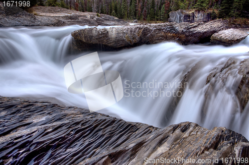 Image of Nattural Bridge Yoho National Park