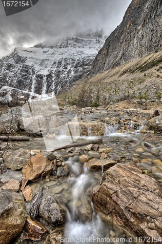 Image of mount edith cavell