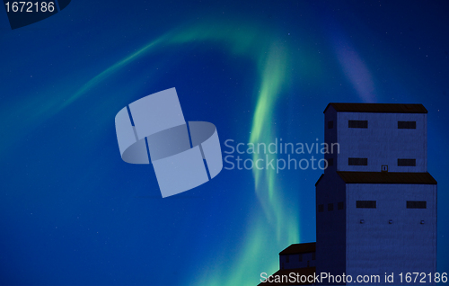 Image of Northern Lights and Grain Elevator