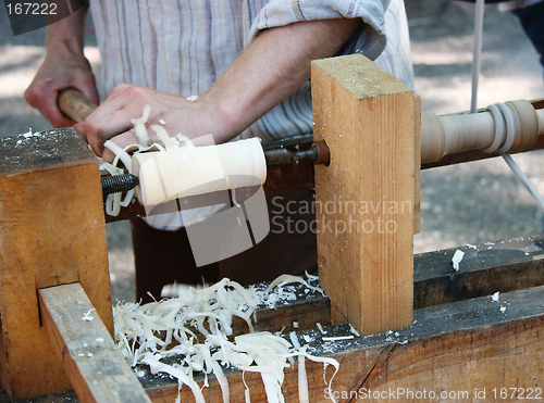 Image of Turning wood 1