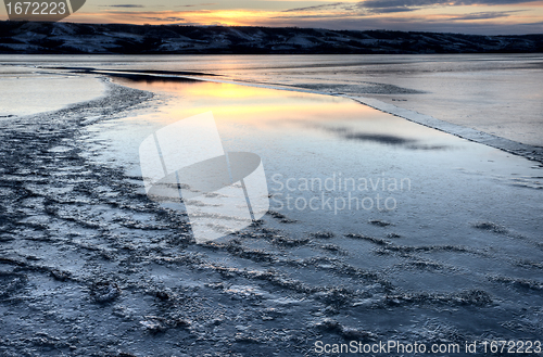 Image of Ice forming on Lake