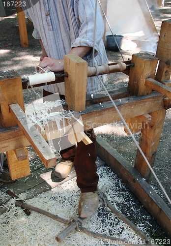 Image of Turning wood 2