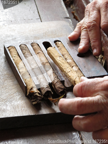 Image of Cigarmaking