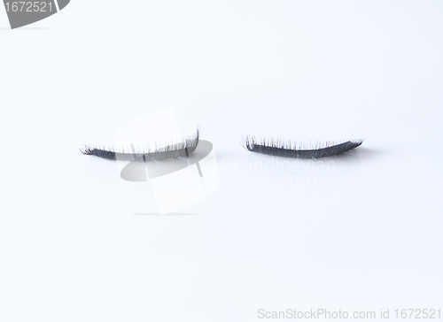 Image of false eyelashes