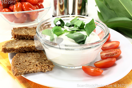 Image of Wild garlic curd