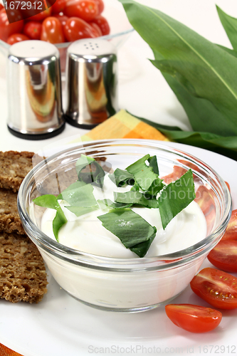 Image of Wild garlic curd