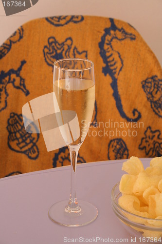 Image of A glass of champagne