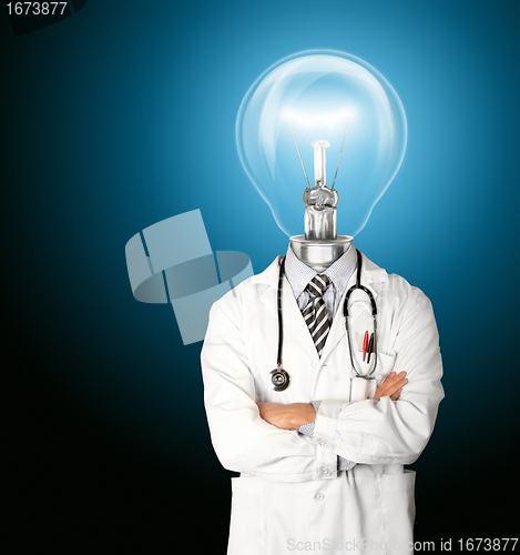 Image of doctor with lamp-head