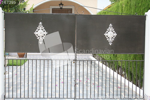 Image of Gate