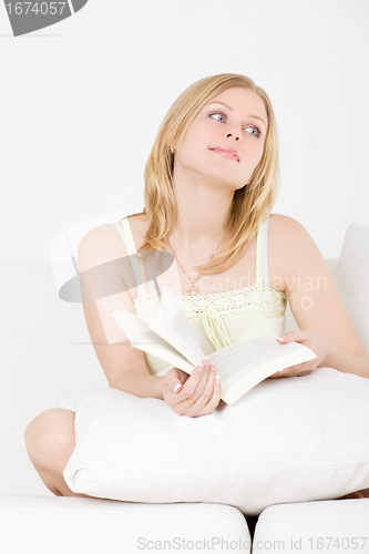 Image of Girl Reading