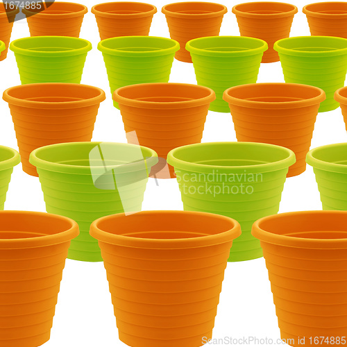 Image of plastic garden pot 