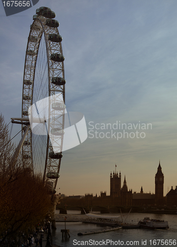 Image of Parliament and the Thames