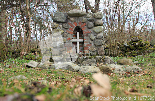 Image of Outdoor chapel.