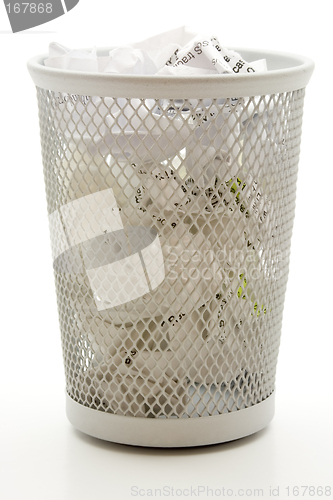 Image of Trash bin