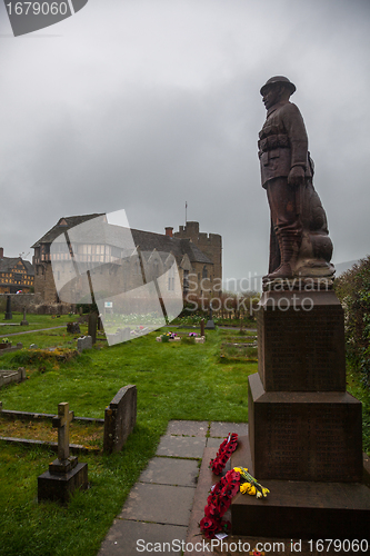 Image of Soldier monument guards Stokesay castle