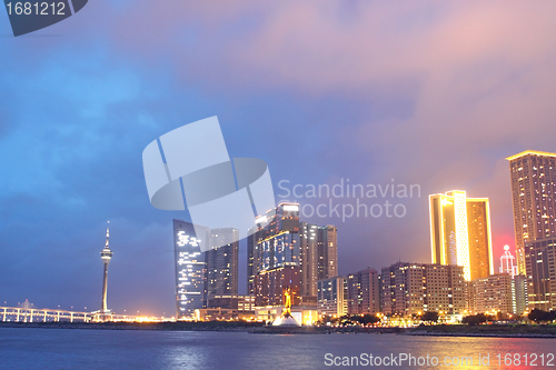 Image of Macau at night 