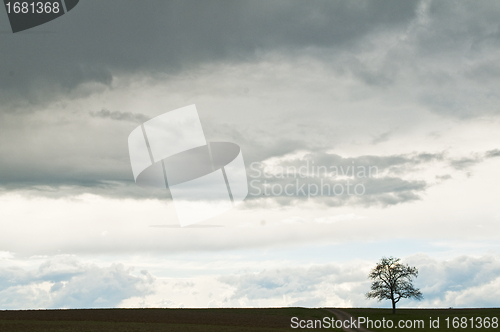 Image of sky with dark clouds