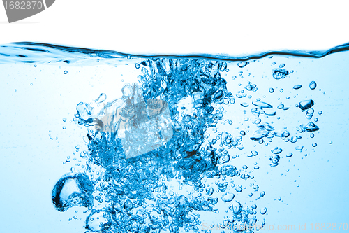 Image of bubbles in water