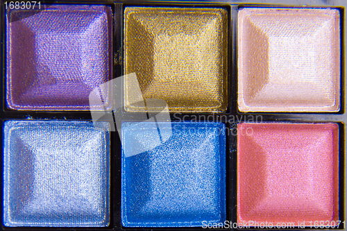 Image of colorful eyeshadows
