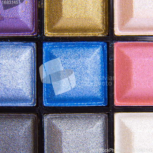 Image of colorful eyeshadows