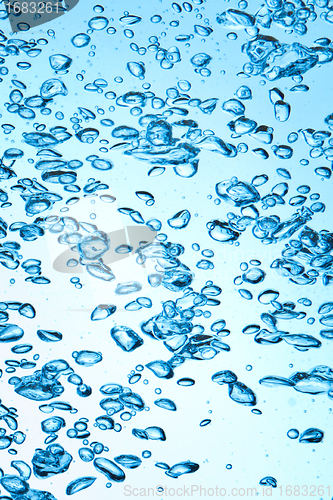 Image of bubbles in water