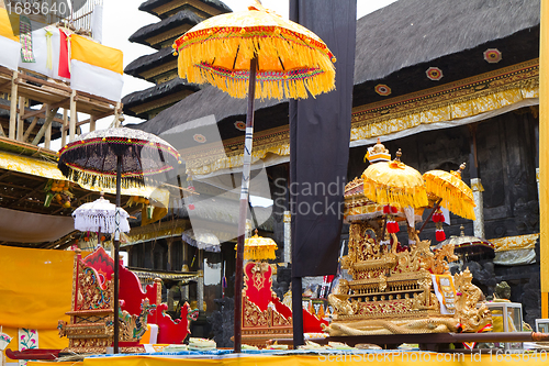 Image of symbolic hindu umbrella