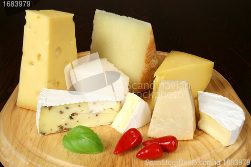 Image of Cheese serving