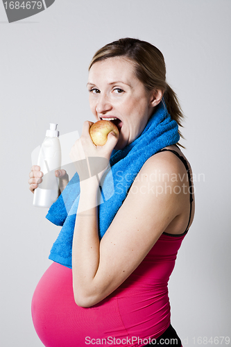 Image of Healthy pregnant woman
