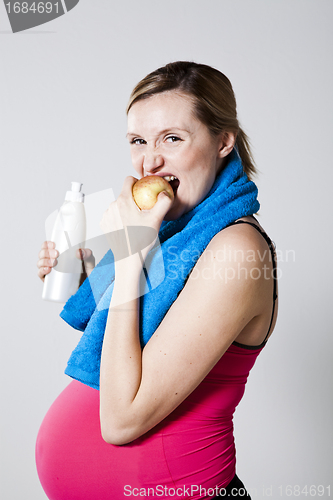 Image of Healthy pregnant woman