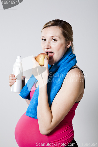 Image of Healthy pregnant woman