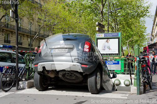 Image of Mistake of driver in Paris