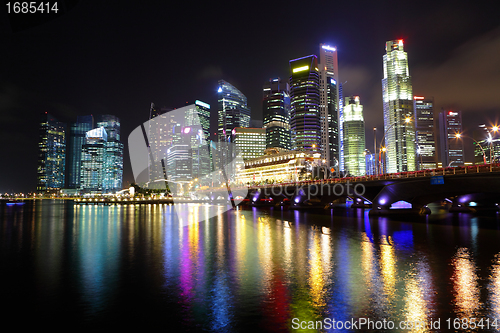 Image of Singapore at night
