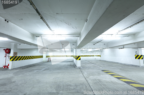 Image of parking garage