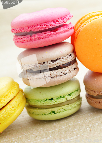 Image of colorful french macarons