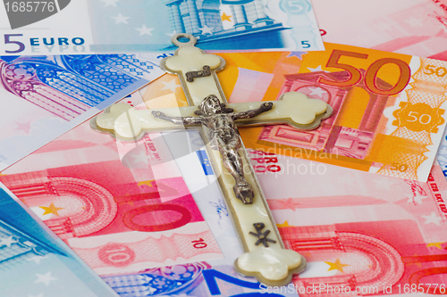 Image of Crucifix on euro banknotes