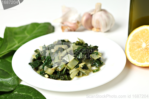 Image of Swiss chard with garlic and oil