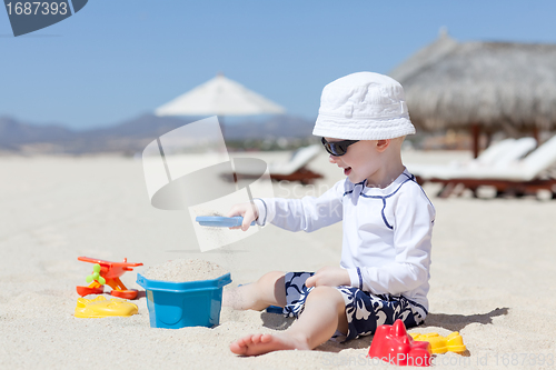 Image of toddler at the beach