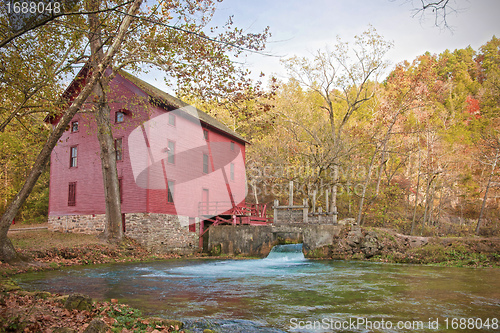 Image of alley spring mill house