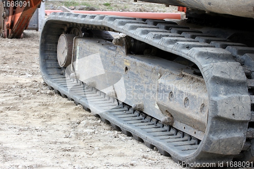 Image of excavator chain