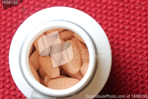 Image of multivitamins