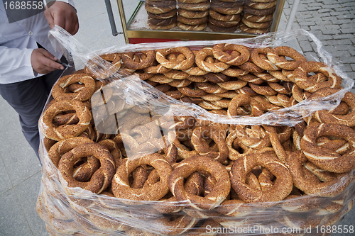 Image of Simit vendor Istanbul