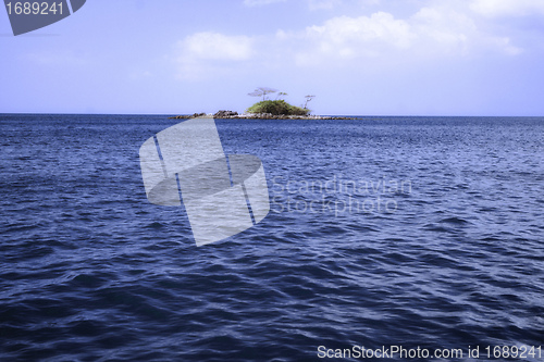 Image of deserted tropical island