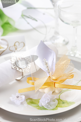 Image of Wedding place setting