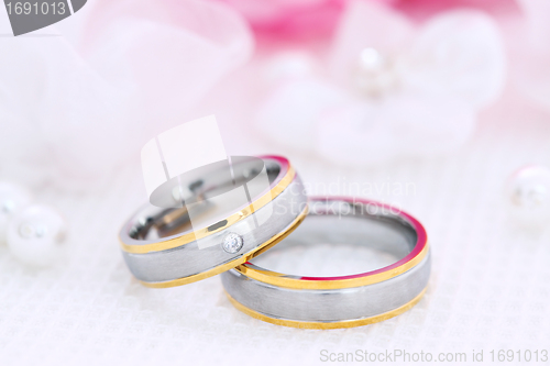 Image of Two wedding rings