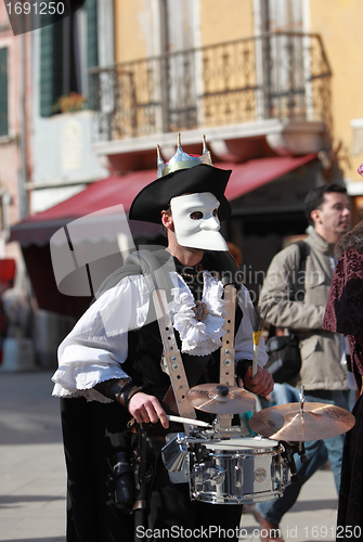 Image of Disguised drummer