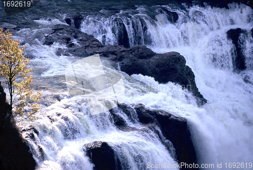 Image of Waterfall.