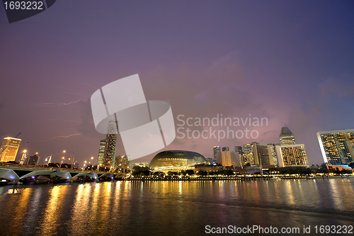 Image of Singapore skyline