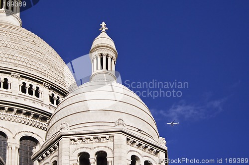 Image of Sacre Coeur and Airplane