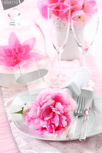 Image of Place setting in pink